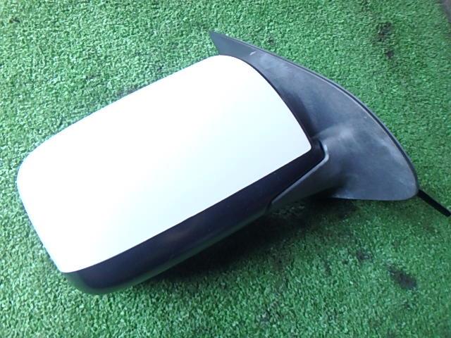 【中古】中古部品 NV350キャラバン VW6E26 右サイドミラー 【3330450100-220528000113500】