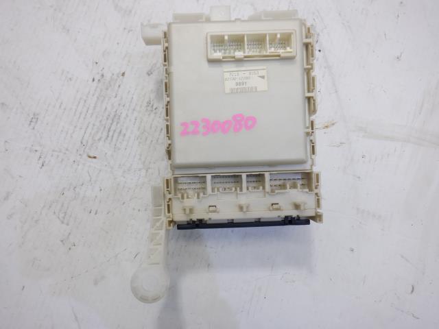 【中古】中古部品 ブレイド AZE156H ﾋｭｰｽﾞﾎﾞｯｸｽ 【3310250100-000223008067800】