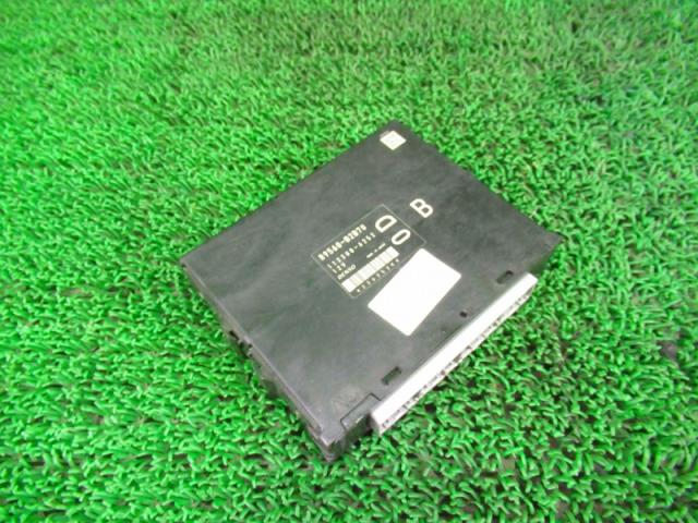 【中古】中古部品 ミラ L275S ｴﾝｼﾞﾝｺﾝﾋﾟｭｰﾀｰ 【3330210100-000034069263100】
