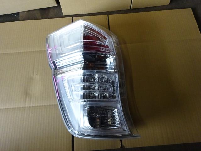 楽天市場】【中古】中古部品 bB NCP31 左ﾃｰﾙﾗﾝﾌﾟ 【3330810100