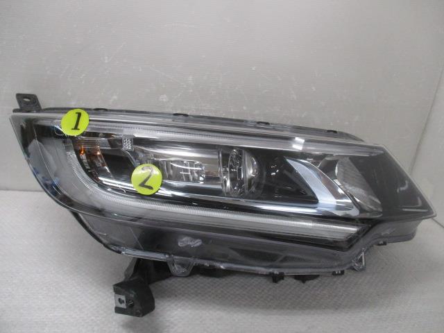 【中古】中古部品 フリード GB7 右ﾍｯﾄﾞﾗﾝﾌﾟ 【3380050000-000029966010800】 15,498円