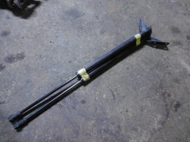 【中古】中古部品 ラパン HE22S ﾊﾞｯｸﾄﾞｱﾀﾞﾝﾊﾟｰ 【3310410000-001350929977250】