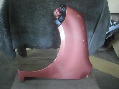 【中古】中古部品 ムーヴラテ L550S 左ﾌﾛﾝﾄﾌｪﾝﾀﾞｰ 【3340180100-220616000210700】 5,621円