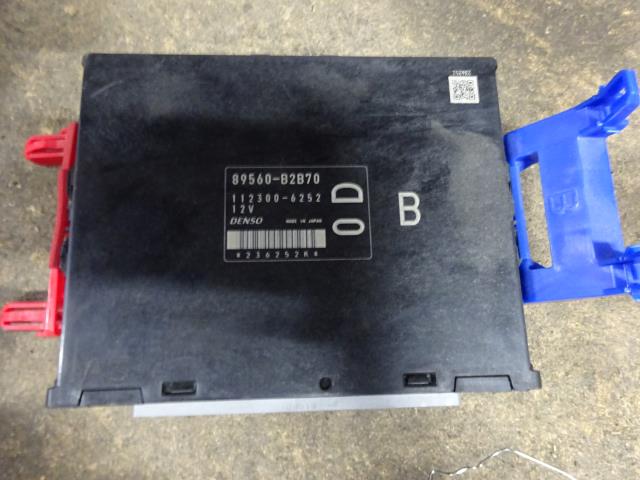 【中古】中古部品 ムーヴ L175S ｴﾝｼﾞﾝｺﾝﾋﾟｭｰﾀｰ 【3310410000-001714530163100】 6,270円