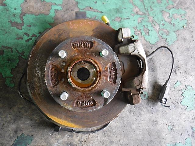 【中古】中古部品 スペーシア MK53S 右ﾌﾛﾝﾄﾅｯｸﾙﾊﾌﾞ 【3340140100-000022024144310】