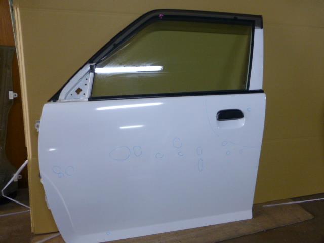 【中古】中古部品 アルト HA24V 左ﾌﾛﾝﾄﾄﾞｱ 【3310410000-001095497513200】
