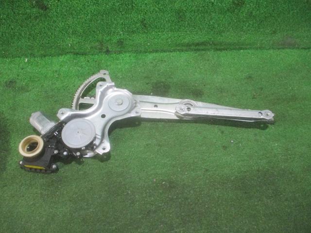 【中古】中古部品 カローラアクシオ NZE141 右フロントドアレギュレータ・モーター 【3500080000-220304001013120】