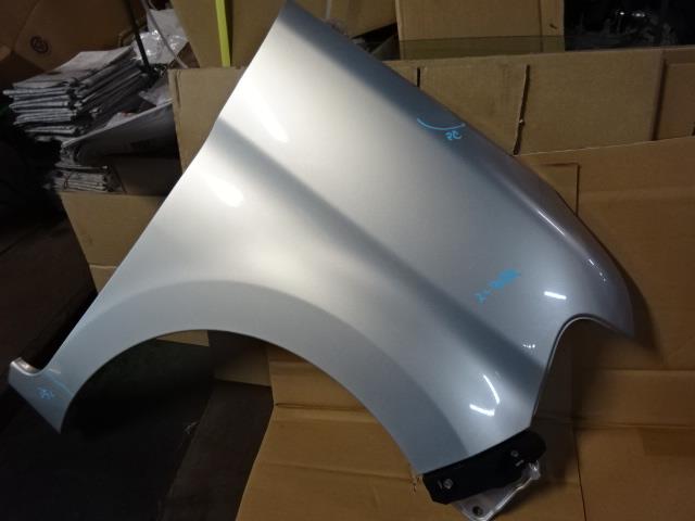 【中古】中古部品 タント L375S 右ﾌﾛﾝﾄﾌｪﾝﾀﾞｰ 【3310410000-001543538010600】