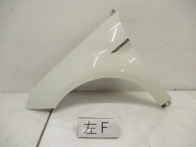 【中古】中古部品 ベンツ Bクラス 245232 左ﾌﾛﾝﾄﾌｪﾝﾀﾞｰ 【3500170000-220707504410700】