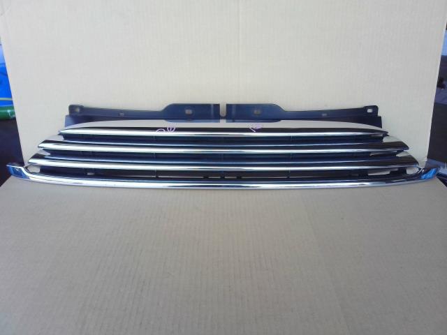 【中古】中古部品 BMW ミニ MF16 ラジエータグリル 【3340220100-000223022110400】
