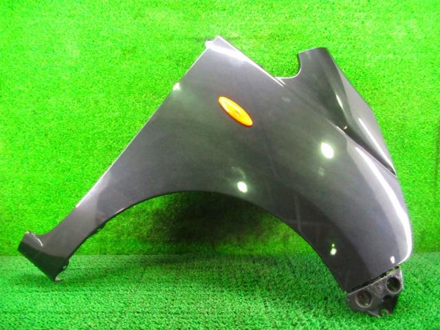 【中古】中古部品 ムーヴ LA100S 右ﾌﾛﾝﾄﾌｪﾝﾀﾞｰ 【3330210100-000034087610600】