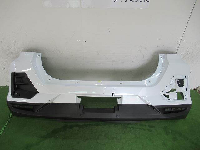 【中古】中古部品 ライズ A200A ﾘｱﾊﾞﾝﾊﾟｰ 【3380050000-000033255315100】 11,286円