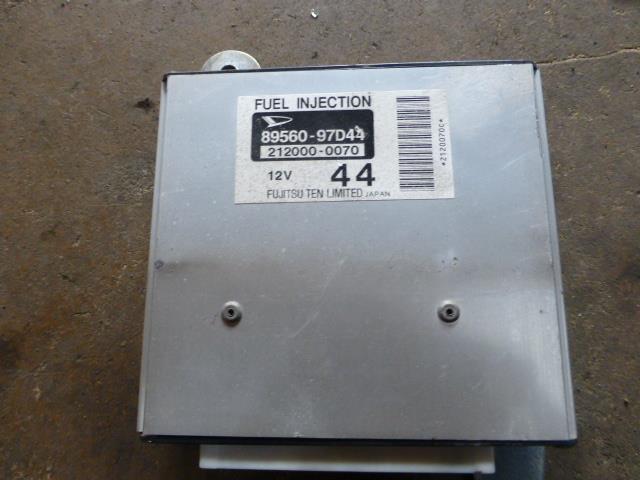 【中古】中古部品 ハイゼット S200V ｴﾝｼﾞﾝｺﾝﾋﾟｭｰﾀｰ 【3310410000-001118381163100】