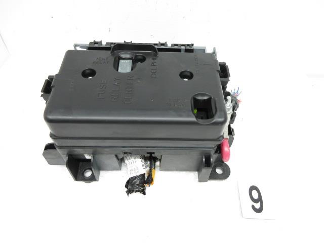 【中古】中古部品 シボレー トレイルブレイザー T370V ﾋｭｰｽﾞﾎﾞｯｸｽ 【3500170000-220714503567800】