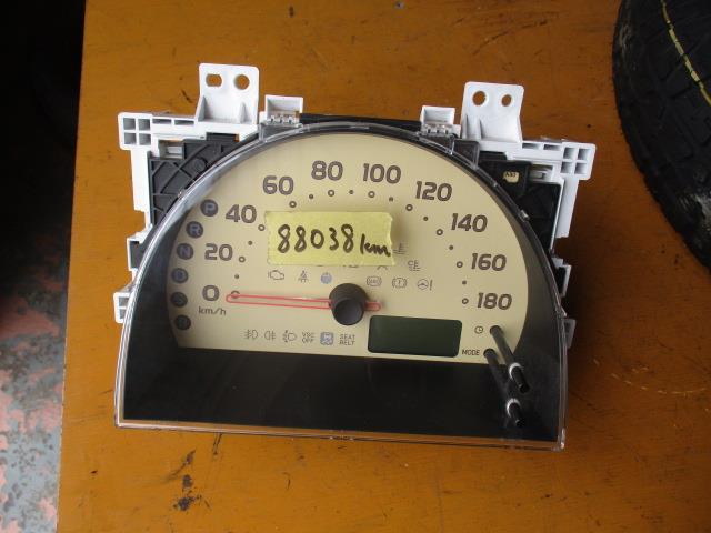 【中古】中古部品 パッソ KGC30 ｽﾋﾟｰﾄﾞﾒｰﾀｰ 【3310190100-000223018861401】