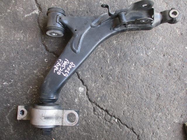【中古】中古部品 クラウン AWS210 右ﾌﾛﾝﾄﾛｱｱｰﾑ 【3500080000-220401001351720】