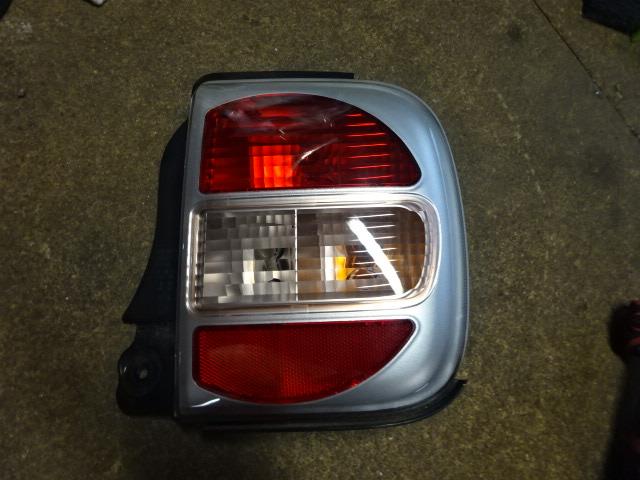 【中古】中古部品 ラパン HE21S 右ﾃｰﾙﾗﾝﾌﾟ 【3310410000-001612479615500】