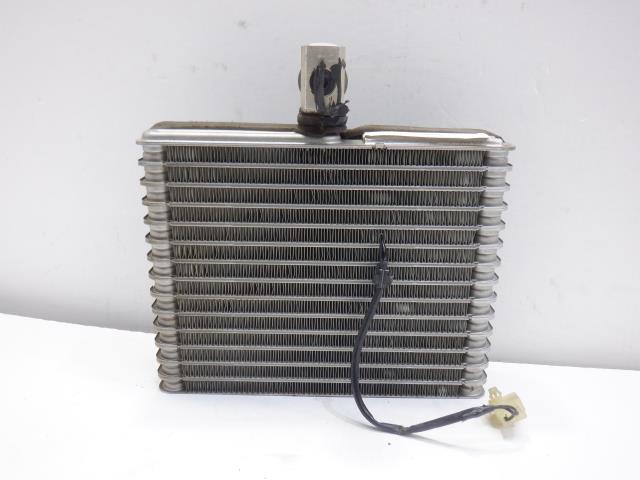 【中古】中古部品 ジムニー JB23W A/Cｸｰﾘﾝｸﾞﾕﾆｯﾄ 【3310250100-000213023460800】