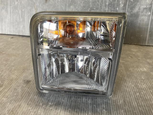 【中古】中古部品 ムーヴ L185S 右ﾌｫｸﾞﾗﾝﾌﾟ 【3330580100-000223020210850】