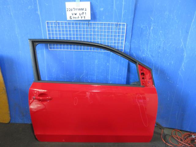 【中古】中古部品 VW アップ！ AACHY 右ﾌﾛﾝﾄﾄﾞｱ 【3310220100-220711000213100】