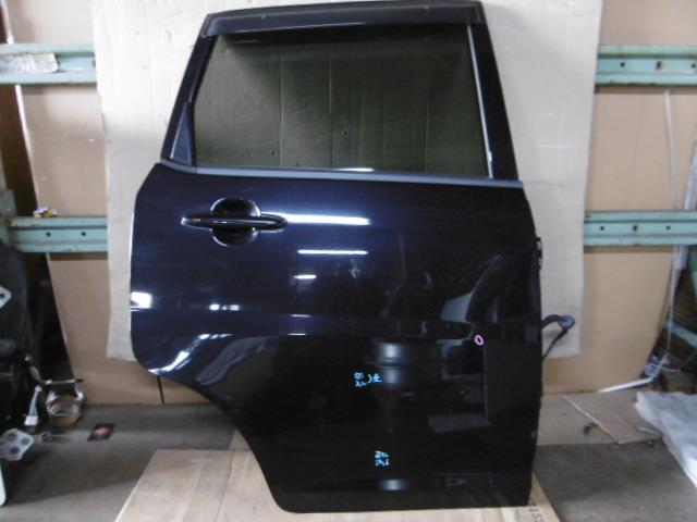 【中古】中古部品 ムーヴ L175S 右ﾘｱﾄﾞｱ 【3310410000-001409719513300】