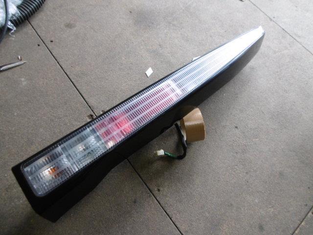 【中古】中古部品 ムーヴ L175S 右ﾃｰﾙﾗﾝﾌﾟ 【3310410000-001409719815500】