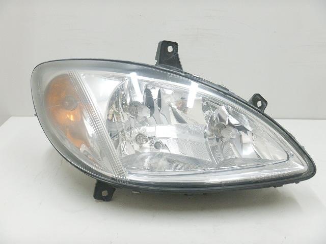【中古】中古部品 ベンツ Vクラス 639350 右ﾍｯﾄﾞﾗﾝﾌﾟ 【3310070100-000090738010800】