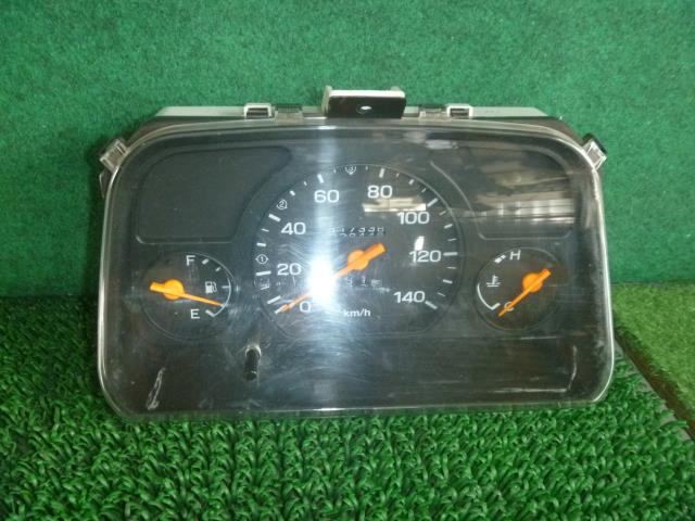 【中古】中古部品 サンバー TT2 ｽﾋﾟｰﾄﾞﾒｰﾀｰ 【3330370100-000223023761400】