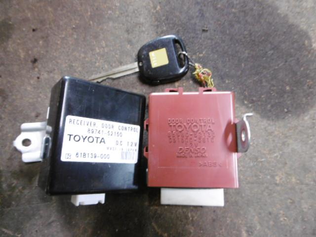 【中古】中古部品 ＷｉＬＬ サイファ NCP70 ﾄﾞｱﾛｯｸﾘﾚｰ 【3310410000-001280063364600】