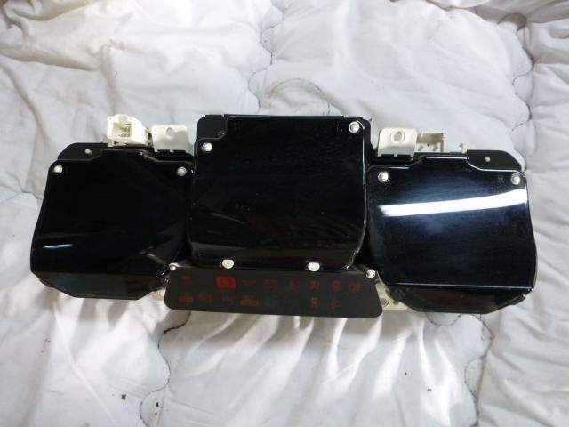 【中古】中古部品 アリスト JZS160 ｽﾋﾟｰﾄﾞﾒｰﾀｰ 【3310410000-001050248861400】