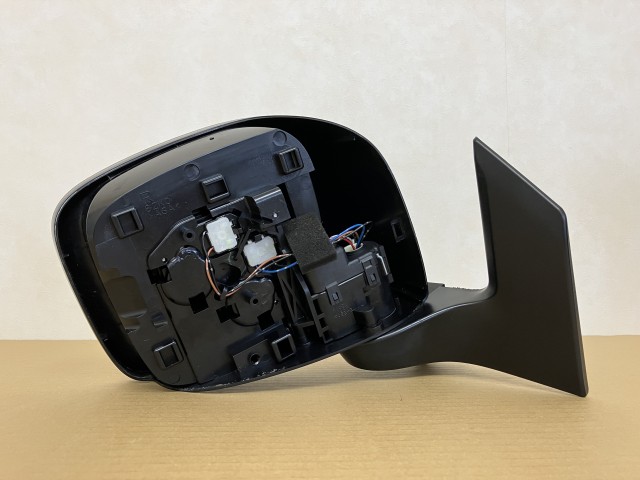 【中古】中古部品 ワゴンＲ MH23S 右ｻｲﾄﾞﾐﾗｰ 【3330460100-000001535013500】