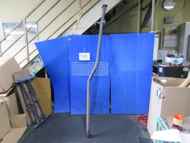 【中古】中古部品 アテンザ GJ2FP ｴｷｿﾞｰｽﾄｾﾝﾀｰﾏﾌﾗｰ 【3310220100-220602000122300】