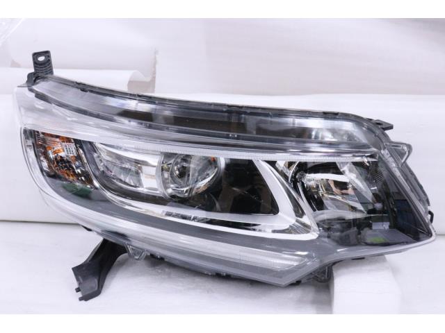【中古】中古部品 フリード GB5 右ﾍｯﾄﾞﾗﾝﾌﾟ 【3260520000-001690273810800】