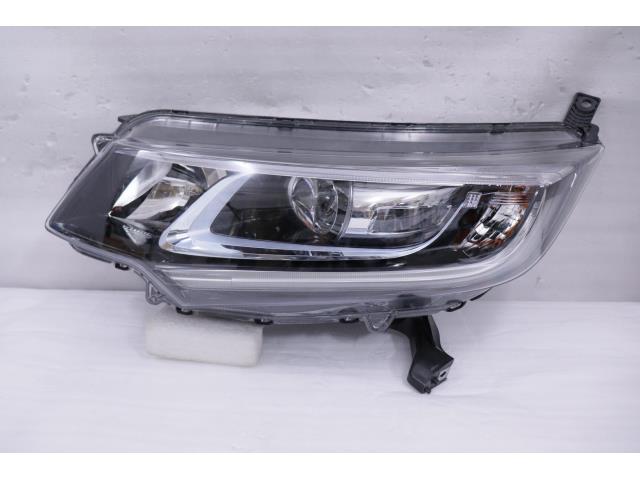 【中古】中古部品 フリード GB7 左ﾍｯﾄﾞﾗﾝﾌﾟ 【3260520000-001590015810900】｜e-cleマート