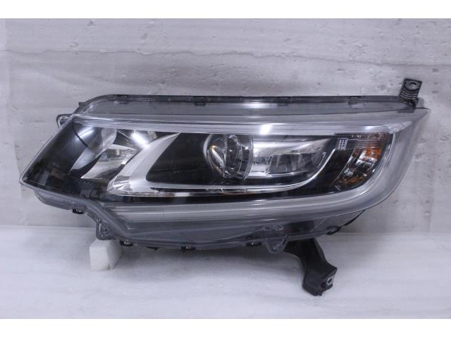 【中古】中古部品 フリード GB5 左ﾍｯﾄﾞﾗﾝﾌﾟ 【3260520000-001418655710900】