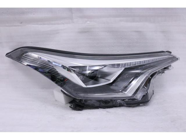 【中古】中古部品 C−HR ZYX10 右ヘッドランプ 【3260520000-001668258510800】|e-cleマート