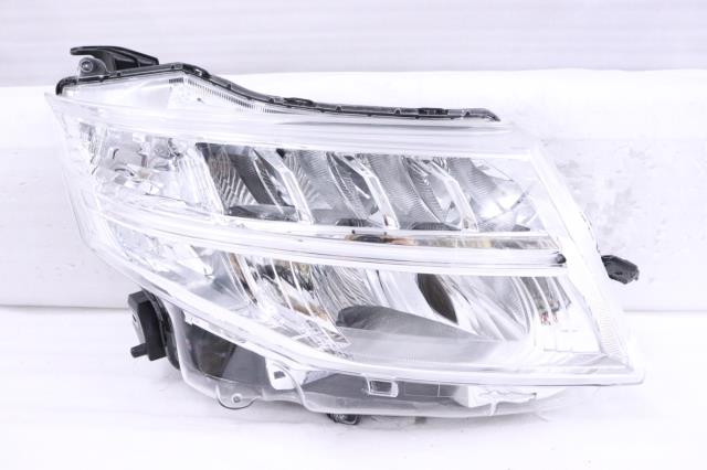 【中古】中古部品 ルーミー M900A 右ﾍｯﾄﾞﾗﾝﾌﾟ 【3260520000-220708500210800】｜e-cleマート