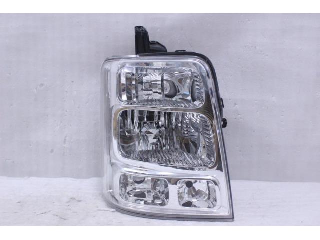 【中古】中古部品 エブリィ DA64W 右ﾍｯﾄﾞﾗﾝﾌﾟ 【3260520000-001589827110800】