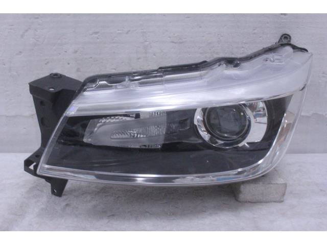 【中古】中古部品 ソリオ MA36S 左ﾍｯﾄﾞﾗﾝﾌﾟ 【3260520000-001507592810900】