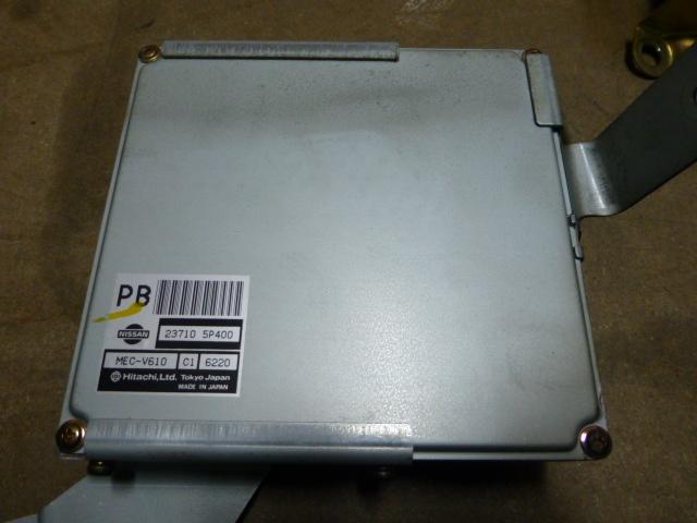 【中古】中古部品 セドリック Y33 ｴﾝｼﾞﾝｺﾝﾋﾟｭｰﾀｰ 【3310410000-000973872463100】