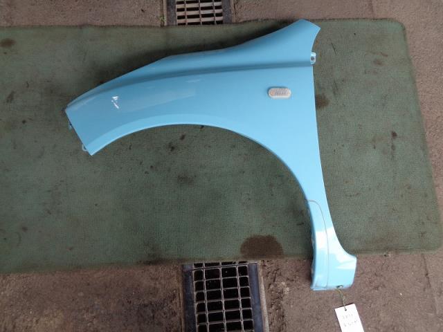 【中古】中古部品 マーチ AK12 左フロントフェンダー 【3340030100-001657754810700】