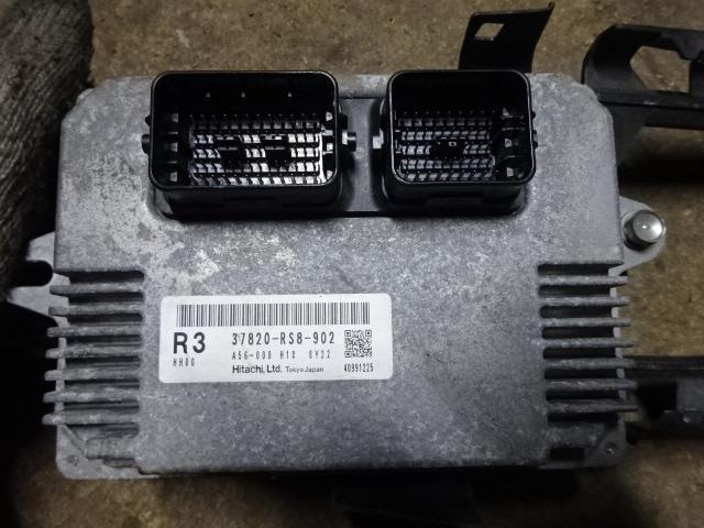【中古】中古部品 ライフ JC1 ｴﾝｼﾞﾝｺﾝﾋﾟｭｰﾀｰ 【3310410000-001643757663100】