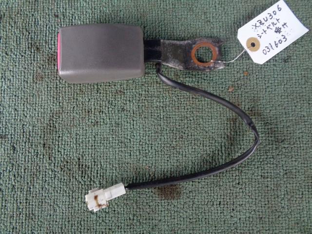 【中古】中古部品 ダイナ XZU306 ｼｰﾄﾍﾞﾙﾄ 【3340030100-001707745977150】