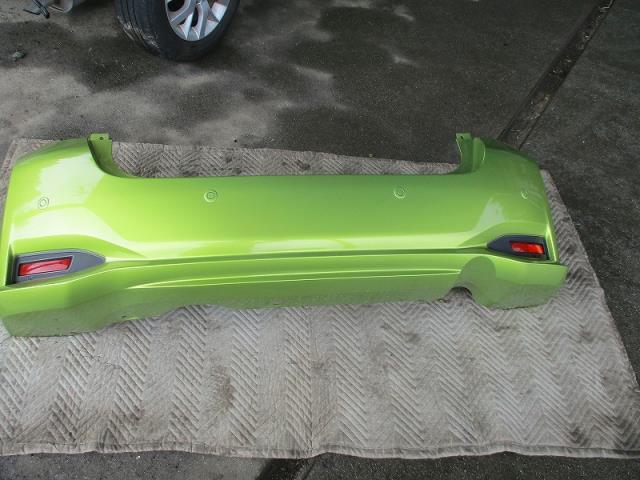 【中古】中古部品 ノート HE12 リアバンパー 【3340030100-239077000015100】