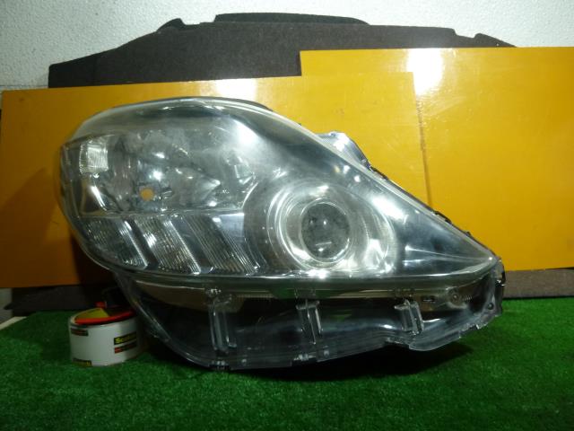 【中古】中古部品 アルファード ANH20 右ﾍｯﾄﾞﾗﾝﾌﾟ 【3500220000-001400830710800】