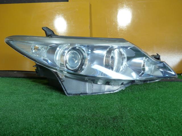 【中古】中古部品 エスティマ AHR20W 右ﾍｯﾄﾞﾗﾝﾌﾟ 【3500220000-001376861110800】