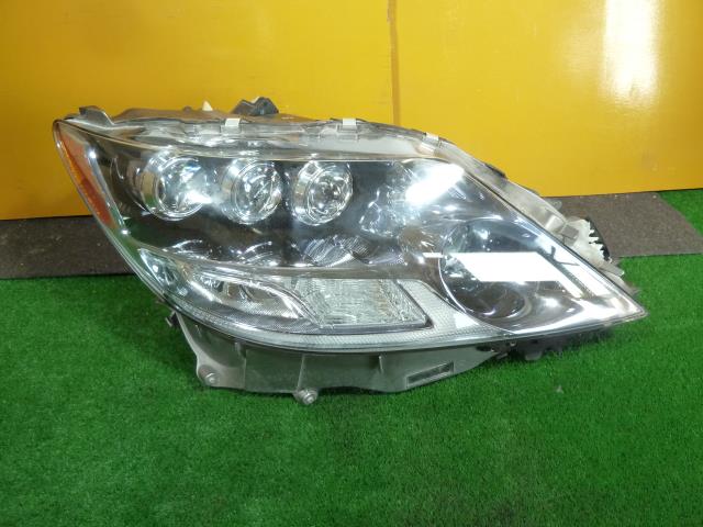 【中古】中古部品 レクサス LS UVF45 右ﾍｯﾄﾞﾗﾝﾌﾟ 【3500220000-001382432410800】