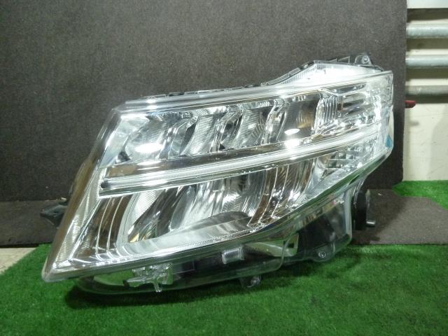 【中古】中古部品 ルーミー M900 左ﾍｯﾄﾞﾗﾝﾌﾟ 【3500220000-001473720810900】