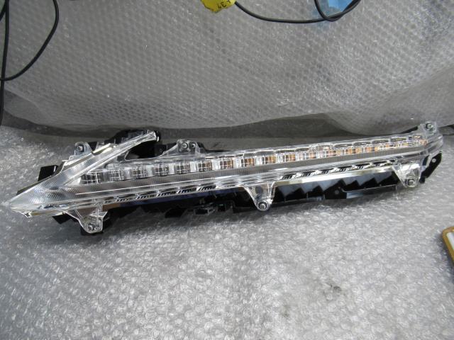 【中古】中古部品 レクサス NX AGZ10 左ｸﾘｱﾗﾝｽﾗﾝﾌﾟ 【3500220000-001627305211100】 20,931円