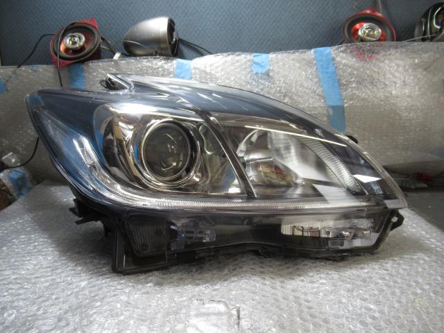 【中古】中古部品 プリウス ZVW30 右ﾍｯﾄﾞﾗﾝﾌﾟ 【3500220000-220514500110800】